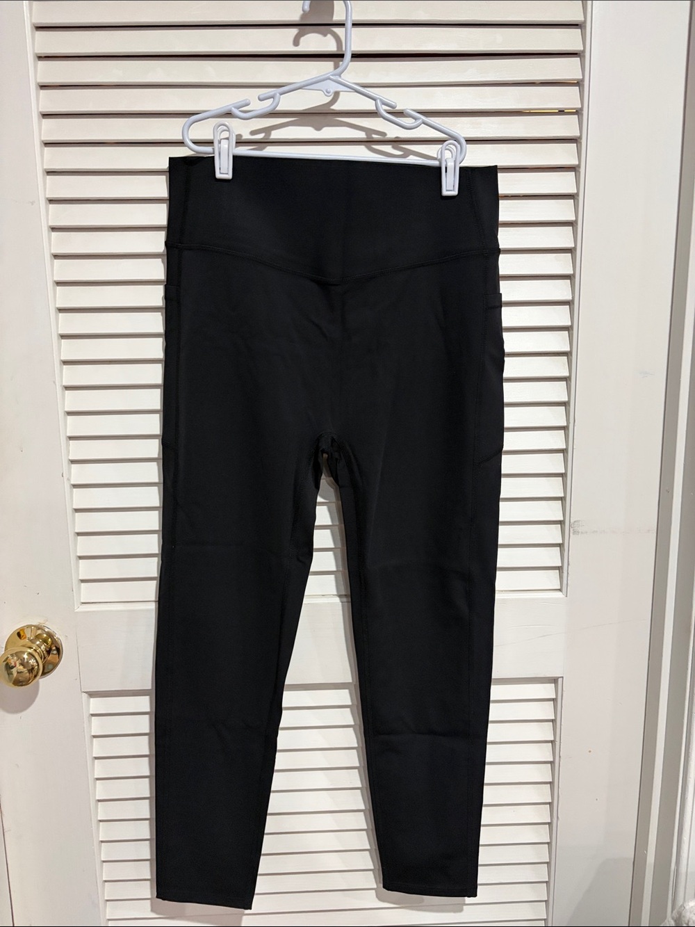 Black High-Rise Active Leggings for Women